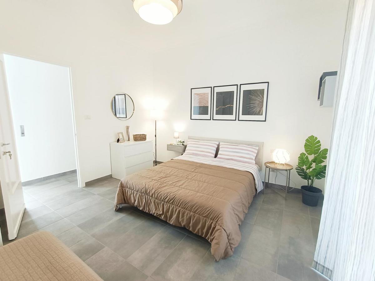 Orto Limoni Apartment - Quadrilocale Catania Centro Bagian luar foto