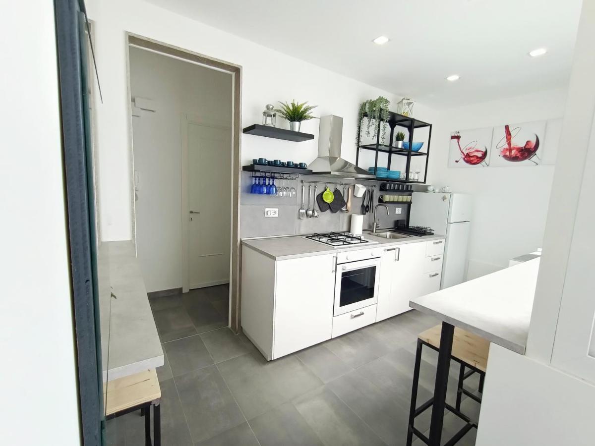 Orto Limoni Apartment - Quadrilocale Catania Centro Bagian luar foto